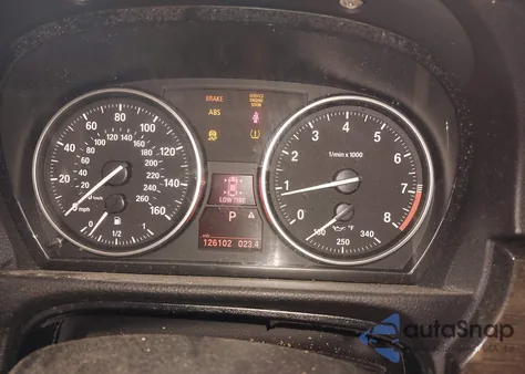 2013 BMW 328I из США, поврежденный, VIN WBAKE3C59DE771744